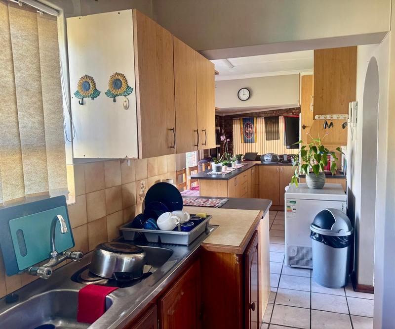 3 Bedroom Property for Sale in Heiderand Western Cape